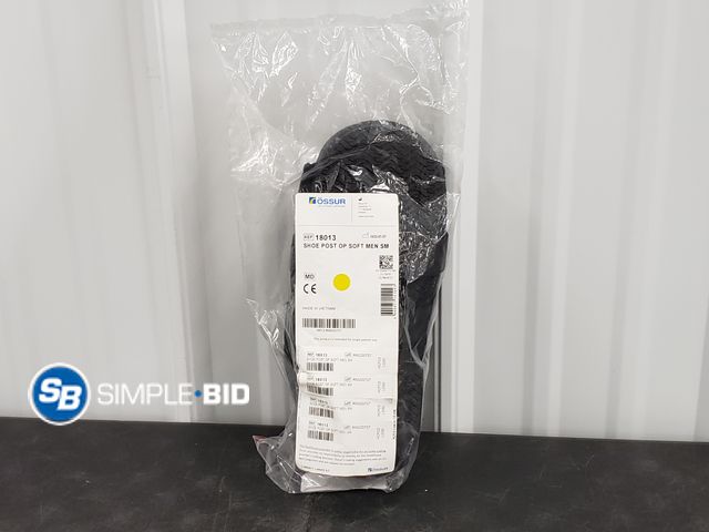 Lot 58-29851 - Ossur Post Op Soft Shoe - Men's Small