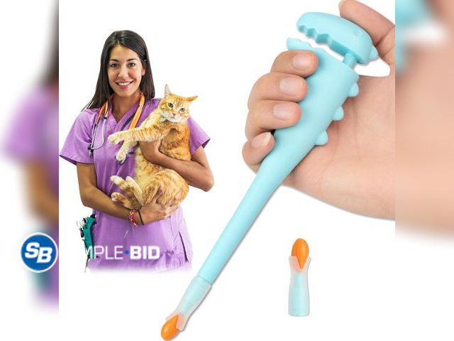 Lot 58-77692 - New Pet Pill Shooter, Safe &amp; Easy Pill Popper with 2 Premium Soft Silicone Tips for Cats and Dog...