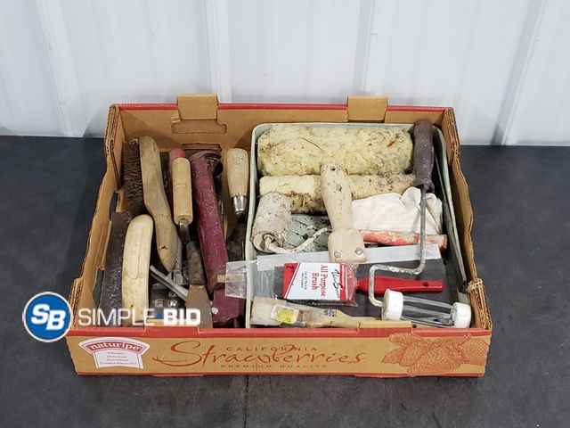 Lot 58-84571 - Box of Various Painting Tools and Accessories