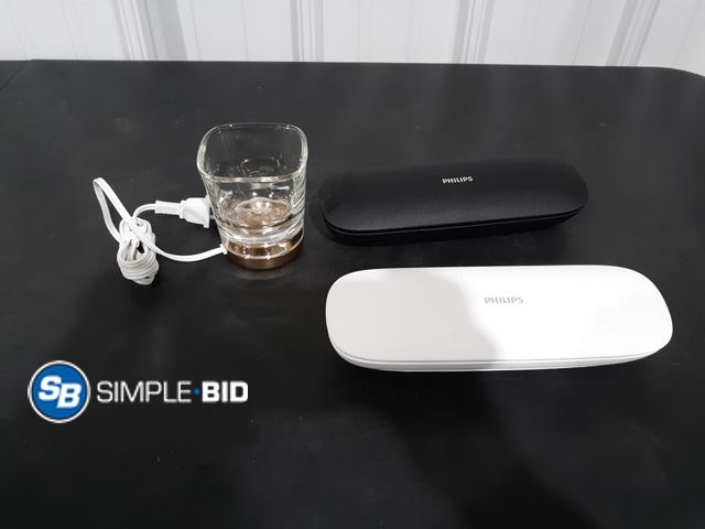 Lot 58-21543 - Philips Sonicare DiamondClean Smart 9300 Electric Toothbrushes - Set of (2)  - unused