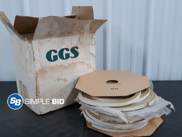 Lot 58-37101 - Lot of (8) Pieces of Foam Tape 16ft Long 5/8" W