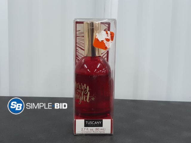 Lot 58-37430 - Tuscany Candle 2.7fl oz Cinnomon Room Spray