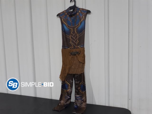Lot 58-32724 - Marvel black Panther Shuri Costume - Size Youth Medium - Appears Unused