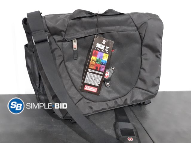 Lot 58-24225 - Swiss Army Laptop Bag - New