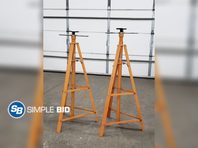 Lot 58-50509 - Set of (2) Central Hydraulic 2 Ton Capacity High Jack stands