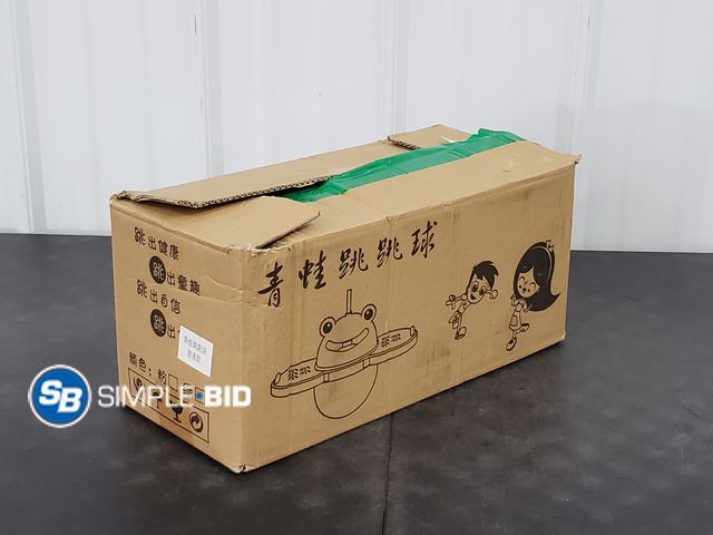 Lot 58-69522 - Frog Hopper Balance Ball with Handle