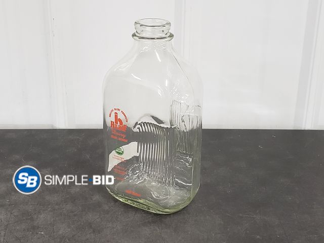 Lot 58-83512 - Cool Hilhof Dairy - Hersey, MI Milk Half Gallon Glass Jug