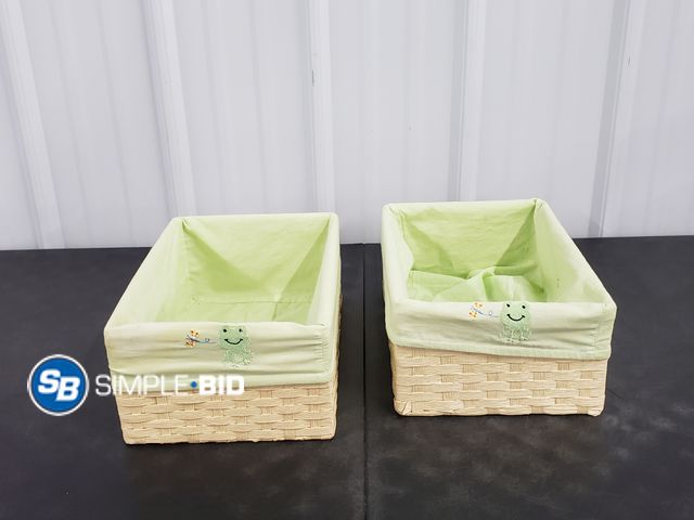 Lot 58-41291 - Lot of (2) Wicker Baskets with liner with a frog on it - Great for a nursery room or organizing toys...