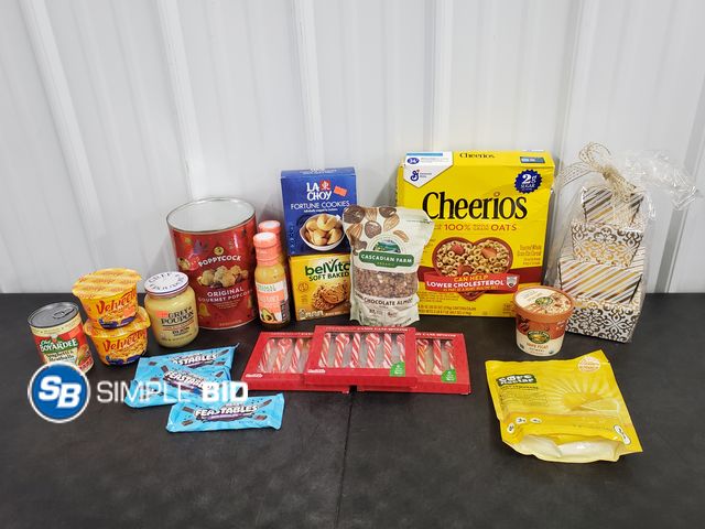 Lot 58-83111 - FOOD LOT! Lot of Various Foods - unopened - expired