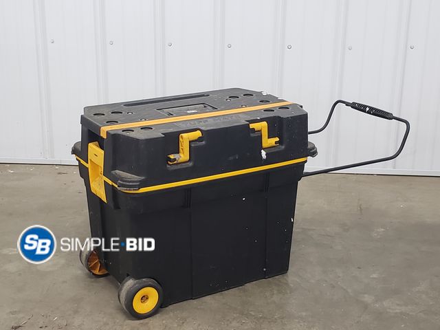 Lot 58-68535 - Zag Tuff Mate Rolling Tool Storage