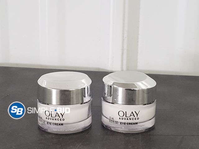 Lot 58-68690 - Lot of (2) New Olay Advanced EYE Cream - .5 fl oz each - mostly full , not sealed