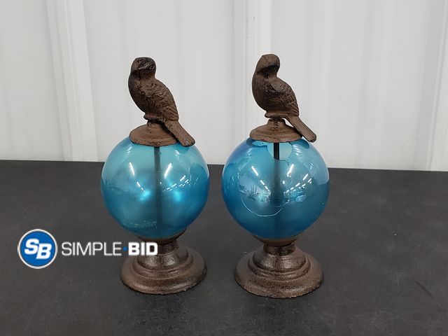 Lot 58-61924 - Lot of (2) Decorative Cast iron Bird decor