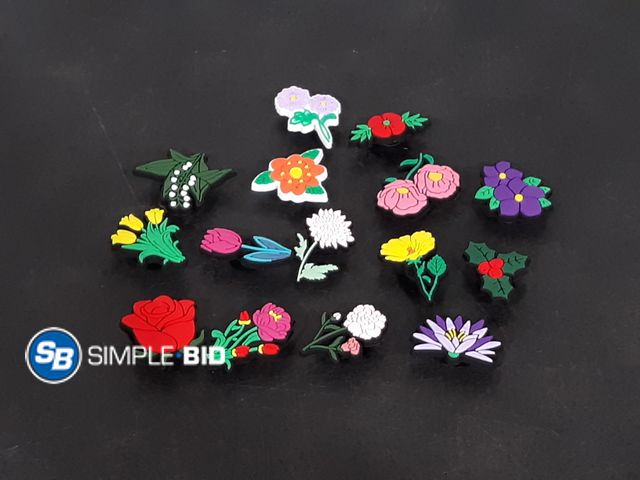 Lot 58-17424 - Large Lot of Floral jibits for Crocks