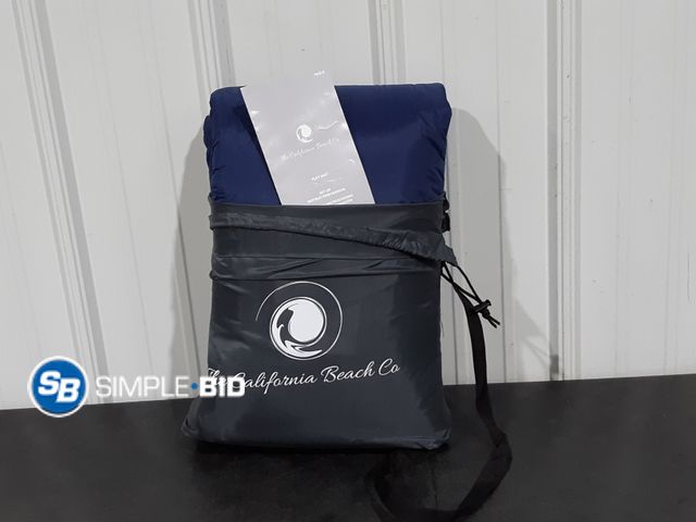 Lot 58-29483 - The California Beach Company - Playmat