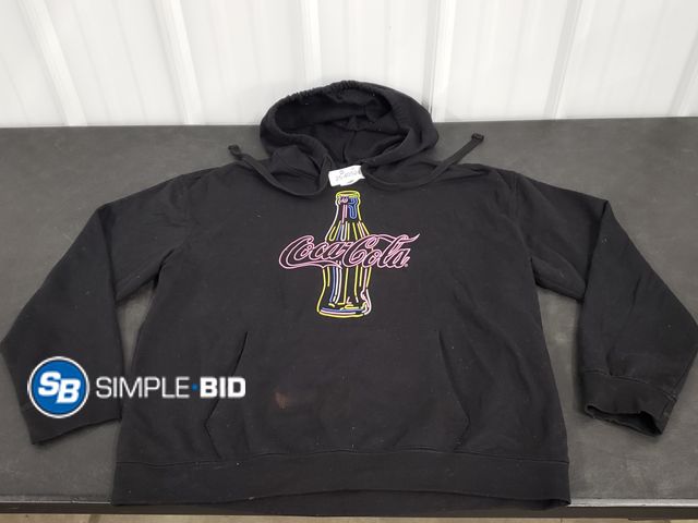 Lot 58-40524 - Women's Coca-Cola - Hooded sweatshirt - SIZE 2XL - light use