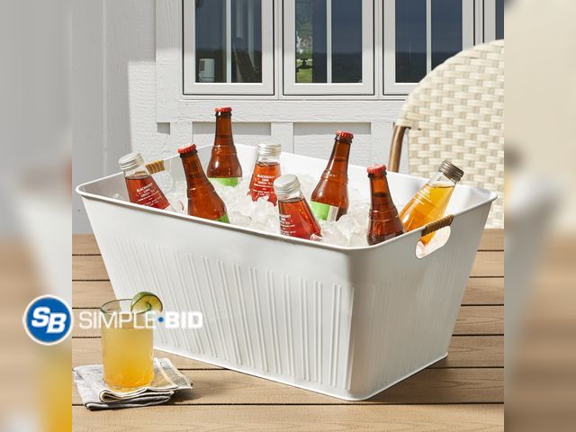 Lot 58-27448 - Better Homes &amp; Gardens White Large Rectangle Galvanized Tub, 21.96" x 14.96" - appears unused