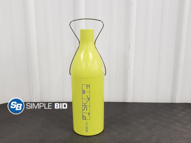 Lot 58-51037 - New Skybar Wine Traveler