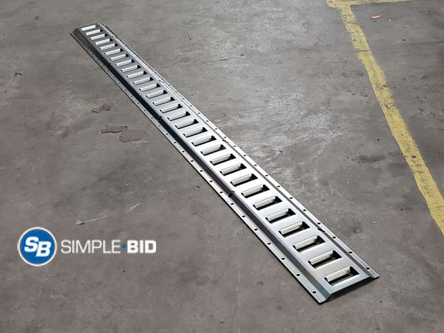 Lot 58-50261 - Vevor E Track Rail 5ft - New