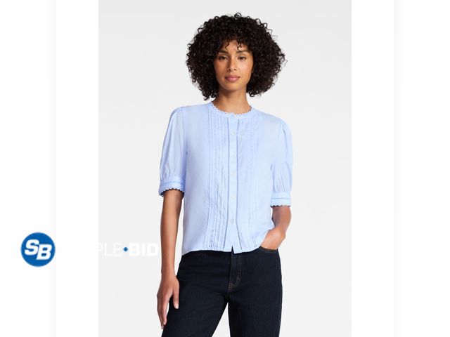 Lot 58-71213 - New Time and Tru Women's and Women's Plus Cotton Lace Inset Blouse with Elbow Length Sleeves, Size L