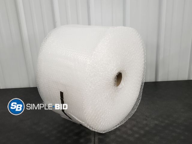 Lot 58-60512 - New Roll of BUBBLE wrap