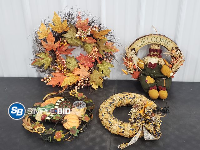 Lot 58-72822 - Lot of Fall Decor - Used