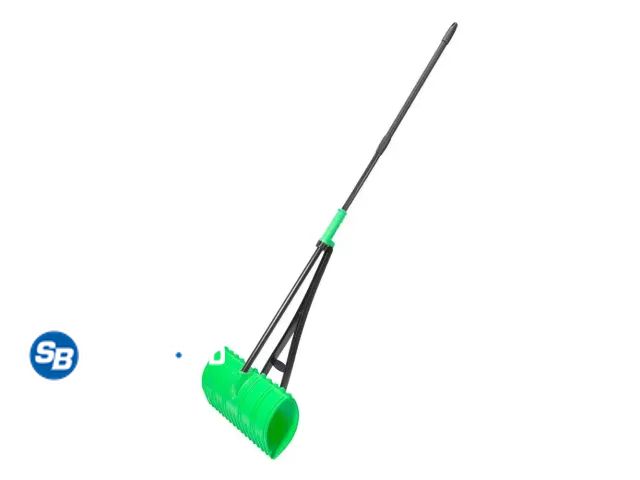 Lot 58-78056 - Amazing Rake Pickup Rake 3 In 1 Ergonomic Yard Debris Tool Telescopic Handle - appears unused