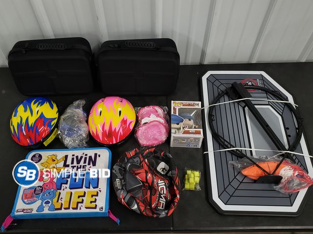 Lot 58-58475 - TOYS! Lot of kids Toys - unused