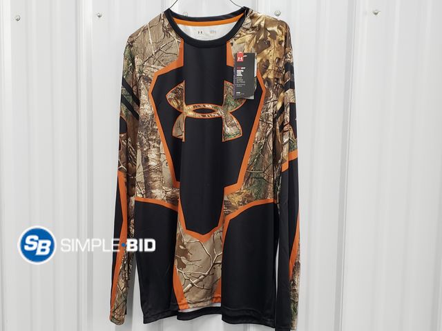 Lot 58-78202 - New Men's Under Armour Loose Camo Heat Gear - SIZE L