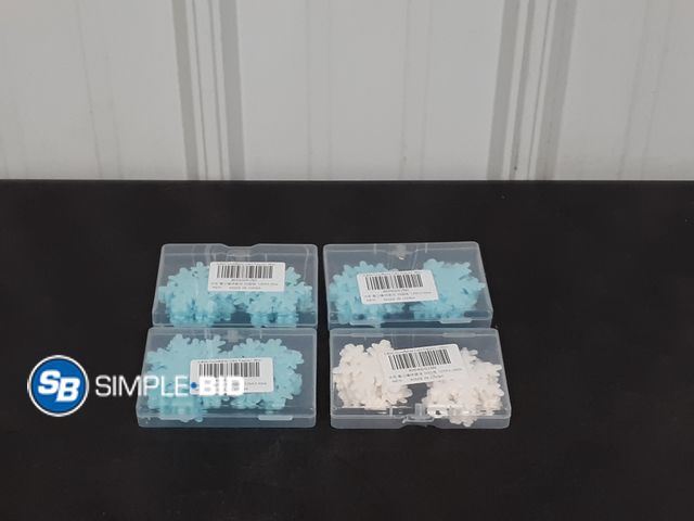 Lot 58-28598 - Lot of (4) Edible Snowflakes