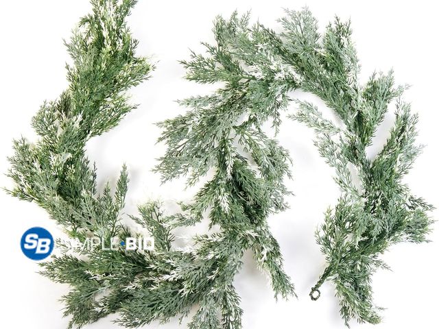 Lot 58-32936 - New CraftMore Snowy Cedar Garland 6-Foot