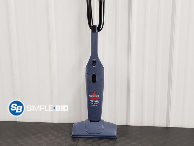 Lot 58-80978 - Bissell featherless vacuum - used but in good condition