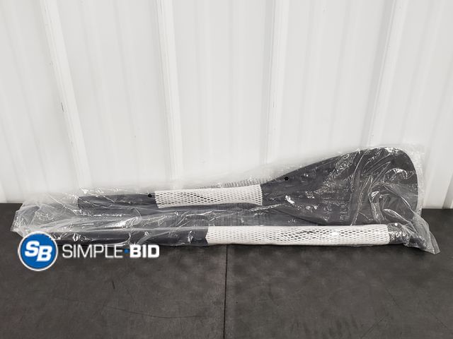Lot 58-77912 - 2 Piece Paddle