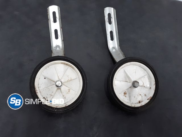 Lot 58-75892 - Set of Training Wheels