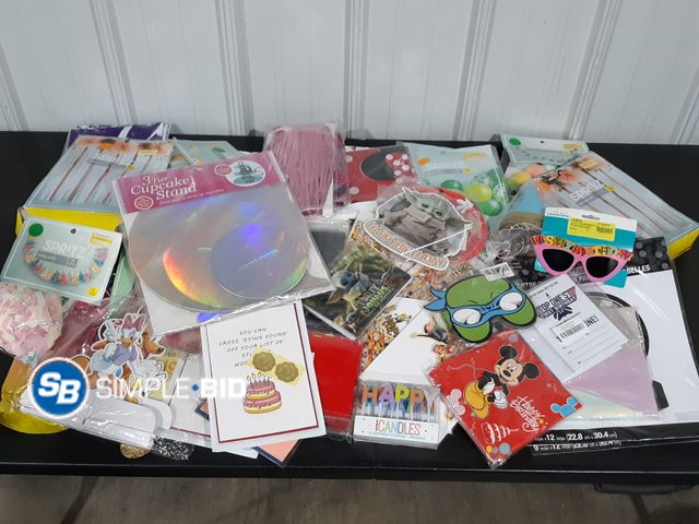Lot 58-21906 - Large Lot of PARTY/Birthday supplies including Balloons, Candles, Banners, invitations Birthday card...