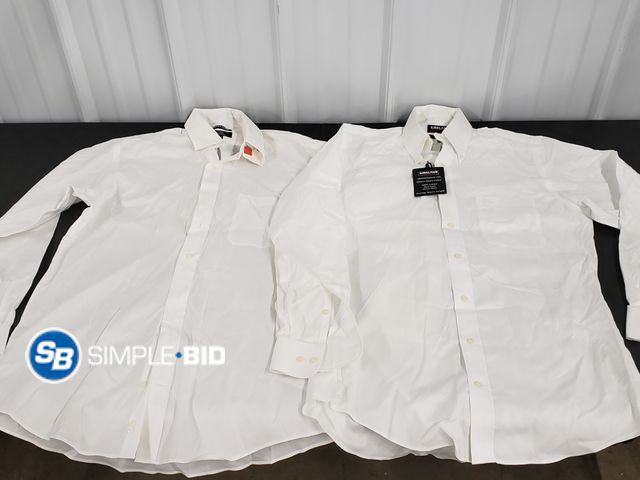 Lot 58-30746 - Lot of (2) New MEN'S Kirklands Button down shirts - SIZE M