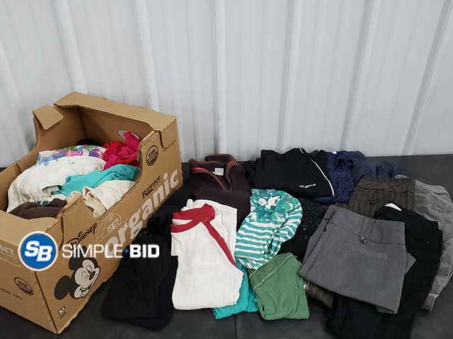 Lot 58-50447 - CLOTHING! Lot of Women Clothing - variety of styles and Mostly SIZE S including Pink and more - used...
