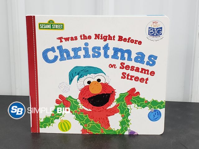 Lot 58-61717 - CHRISTMAS IN JULY! New T'was the night before Christmas on Sesame street Hardcover book