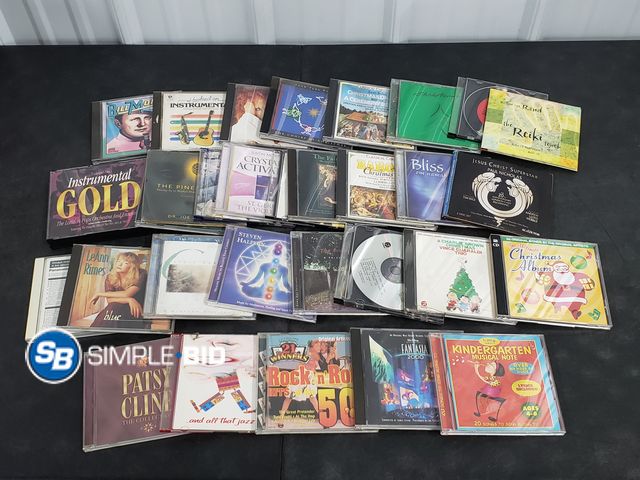 Lot 58-40073 - BOX full of CD's - variety of styles of music