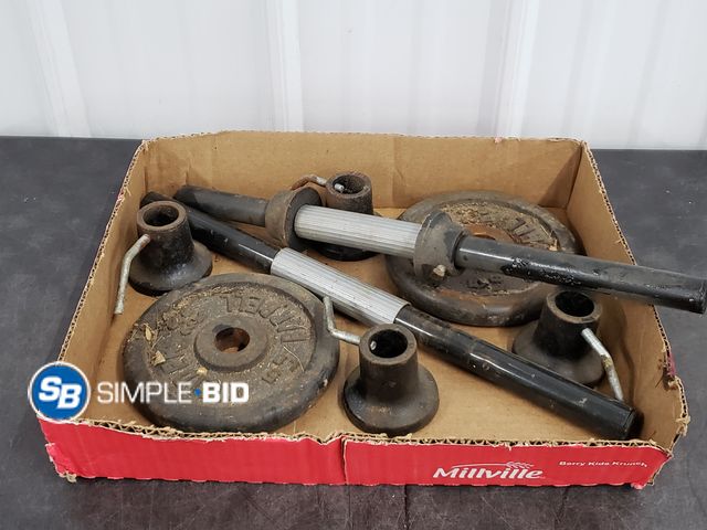 Lot 58-74180 - Pair of Dumbbells - Used