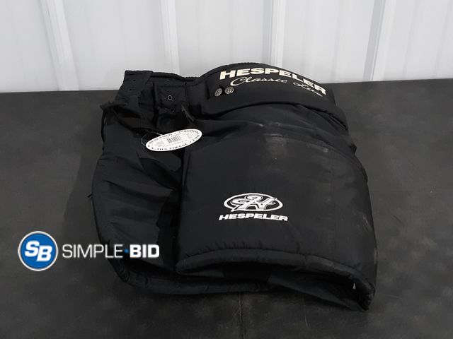 Lot 58-57557 - Hespeler Classic Lite Hockey Pants - HP CLS LTE BLACK JR 140