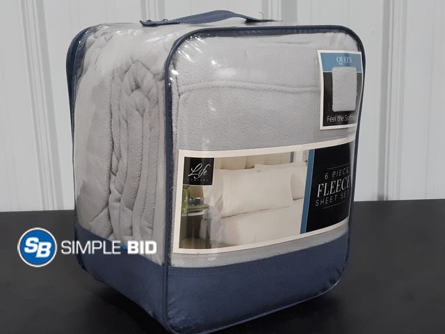 Lot 58-34989 - Life Comfort 6 piece Fleece Sheet set -- QUEEN size - appears unused