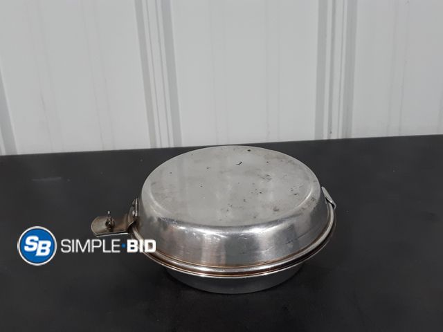 Lot 58-28898 - Mess Kit - Comes with a Pot to Make Food In - Used