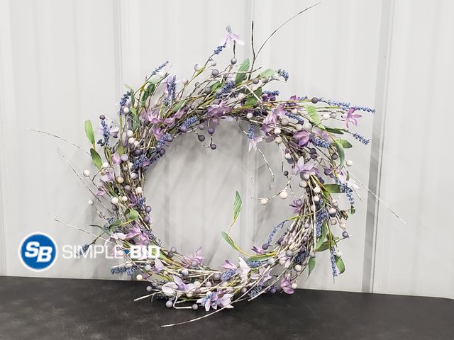 Lot 58-75809 - Mixed Spring Flower Wreath Approx 17"