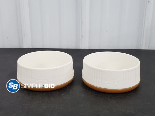 Lot 58-69015 - Harry Barker Small Modern Dog Bowl Set