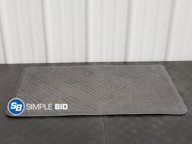 Lot 58-71419 - Kitchen Rubber Mat - approx. 30" x 20" -- light use