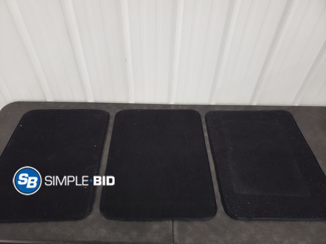 Lot 58-59381 - Lot of (3) Dish Dry Black Mats 23"x17.5"