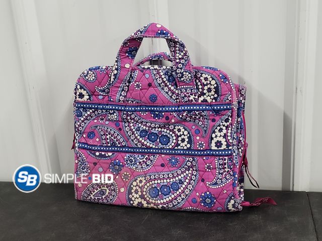 Lot 58-59411 - Vera Bradley Hanging Cosmetic Bag - Used