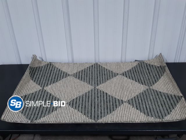 Lot 58-32468 - Chris Loves Julia x LOLOI - Francis Spa/Granite Rug - 2ft3" x 3ft9"