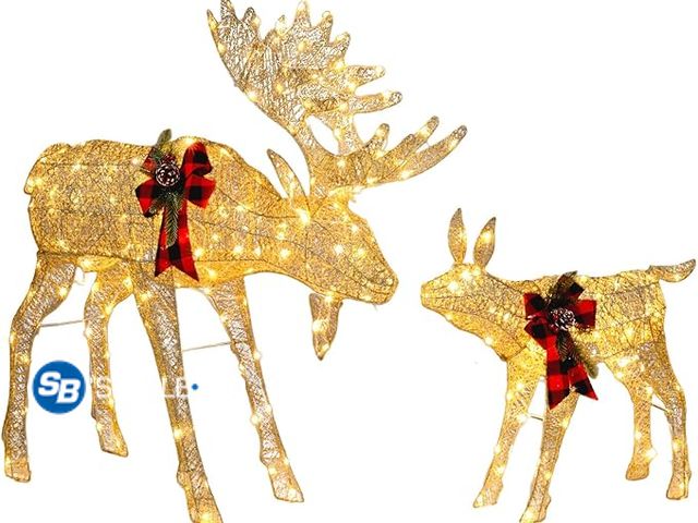 Lot 58-33212 - Garden Moose Decoration,2 Pieces Lighted Moose Family Christmas Decor, Lighted Moose 2 Set Christmas...