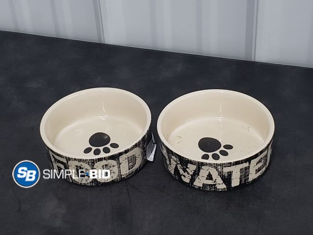 Lot 58-59369 - PetRageUs Designs Food and Water Set Stoneware Pet Bowls- Small / Medium Sized